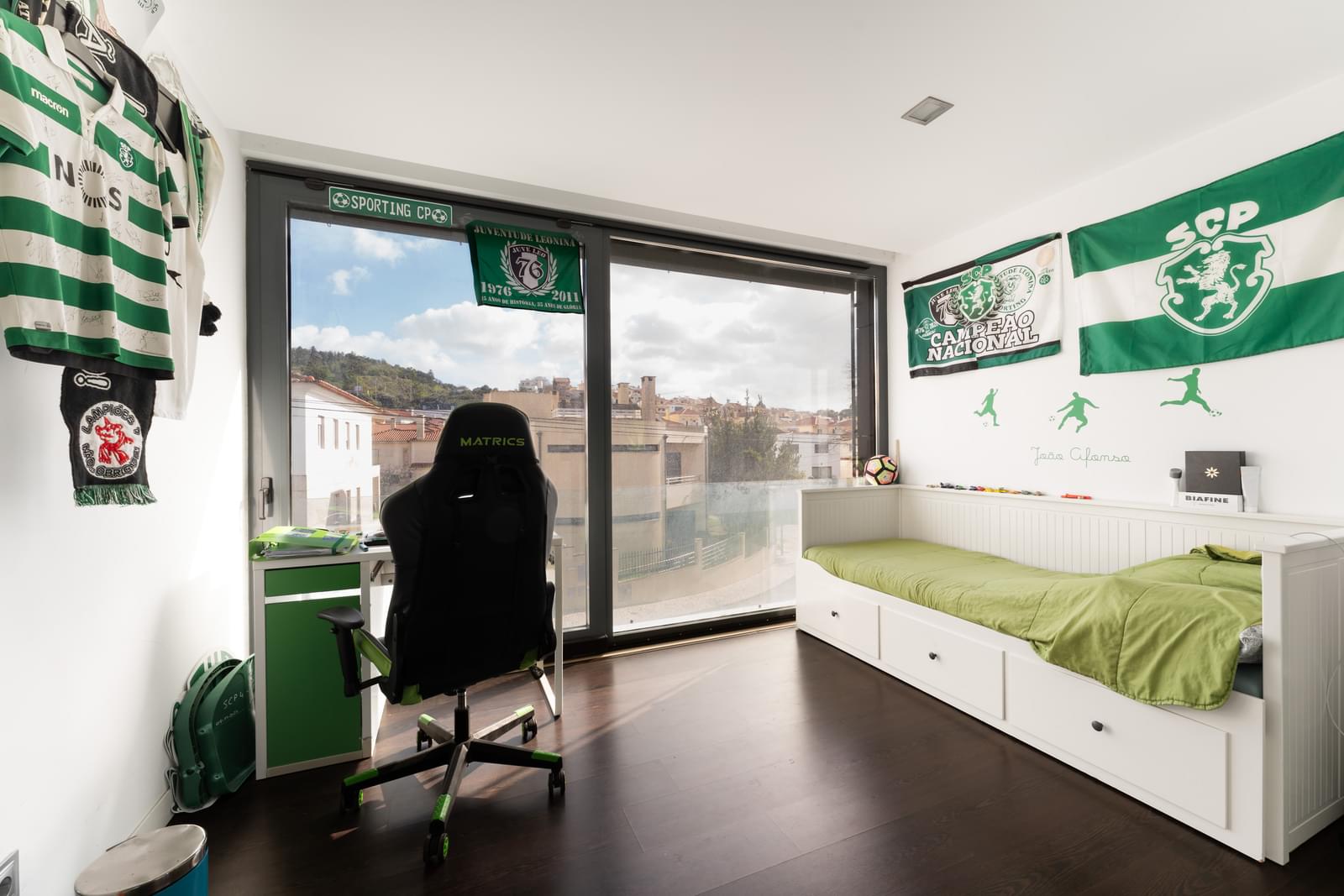 4 Bedroom Villa/Townhouse's Image 12
