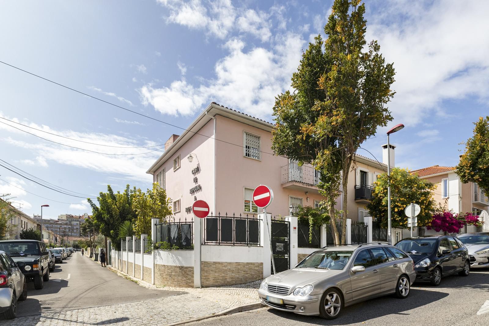 Moradia T10 com jardim, Benfica, Lisboa - Imagem 7