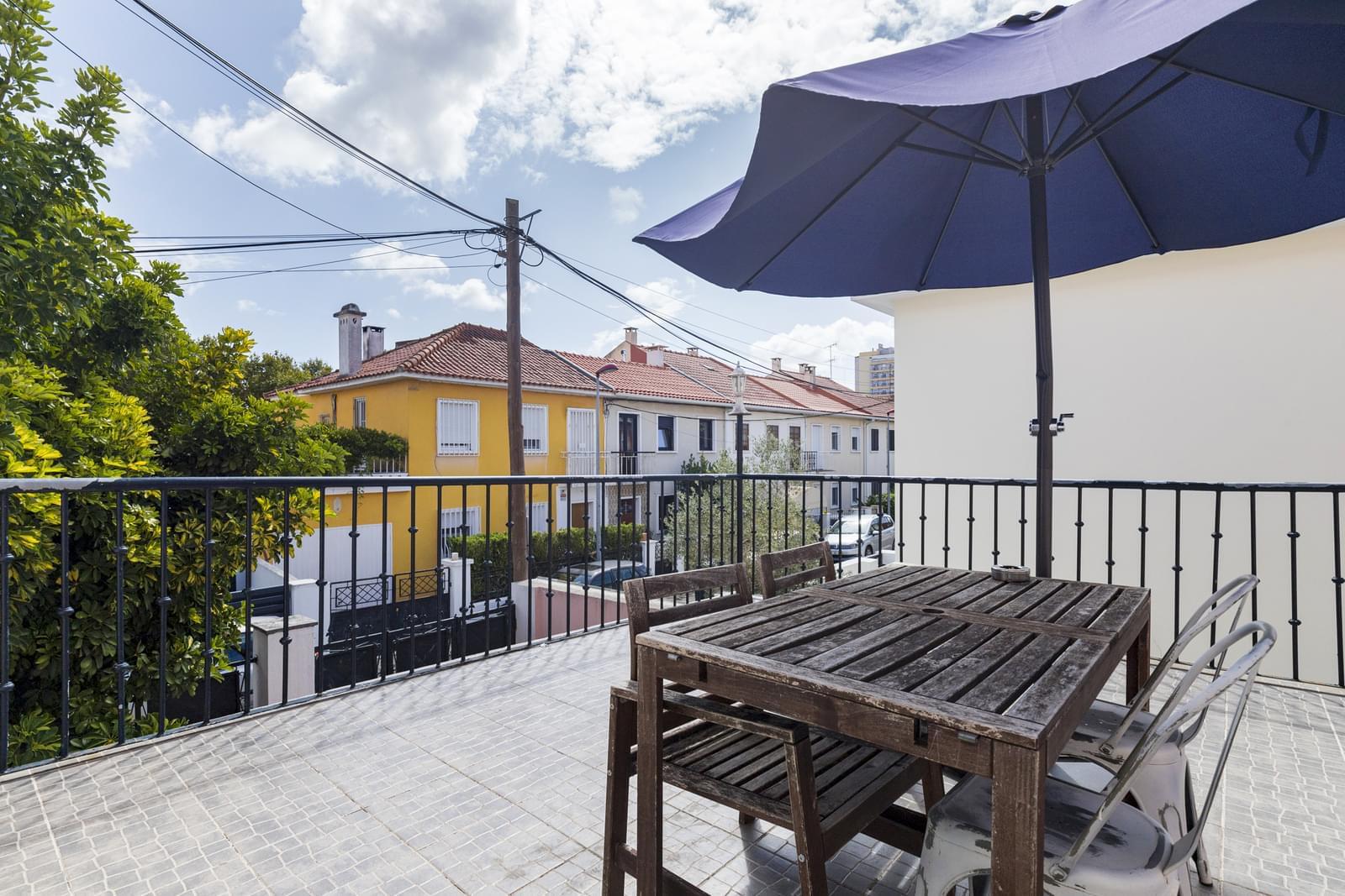 Moradia T10 com jardim, Benfica, Lisboa - Imagem 12