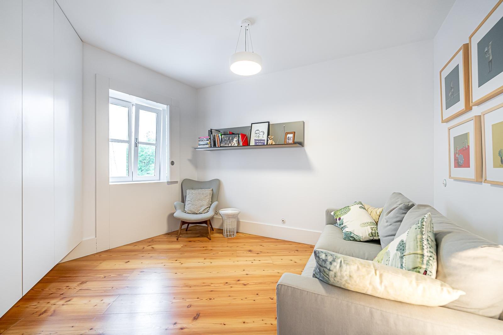2 Bedroom Apartment/Flat's Image 41