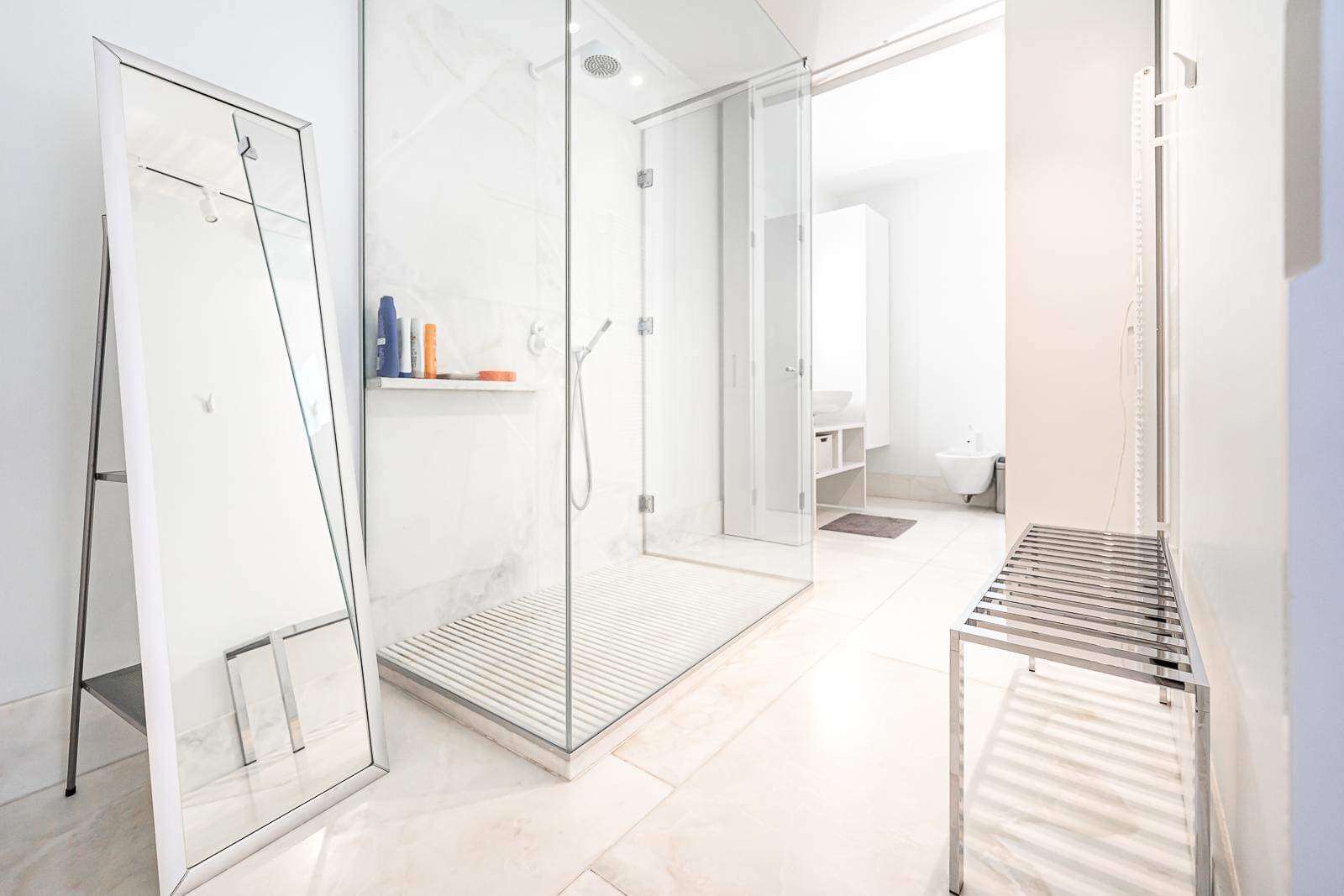 2 Bedroom Apartment/Flat's Image 34