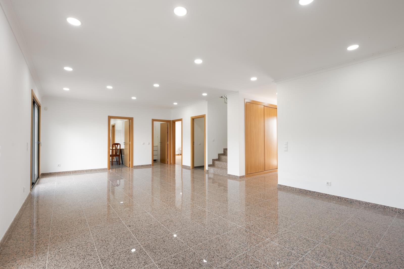 Moradia Isolada T10 com piscina, Verdizela, Seixal - Imagem 32