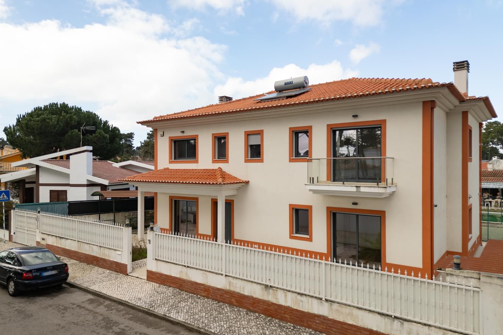 Moradia Isolada T10 com piscina, Verdizela, Seixal - Imagem 11