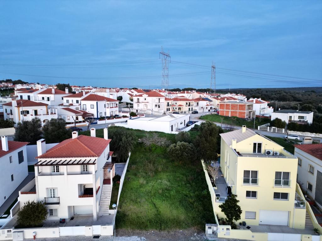 Plot 345 m2 Alcacer do Sal