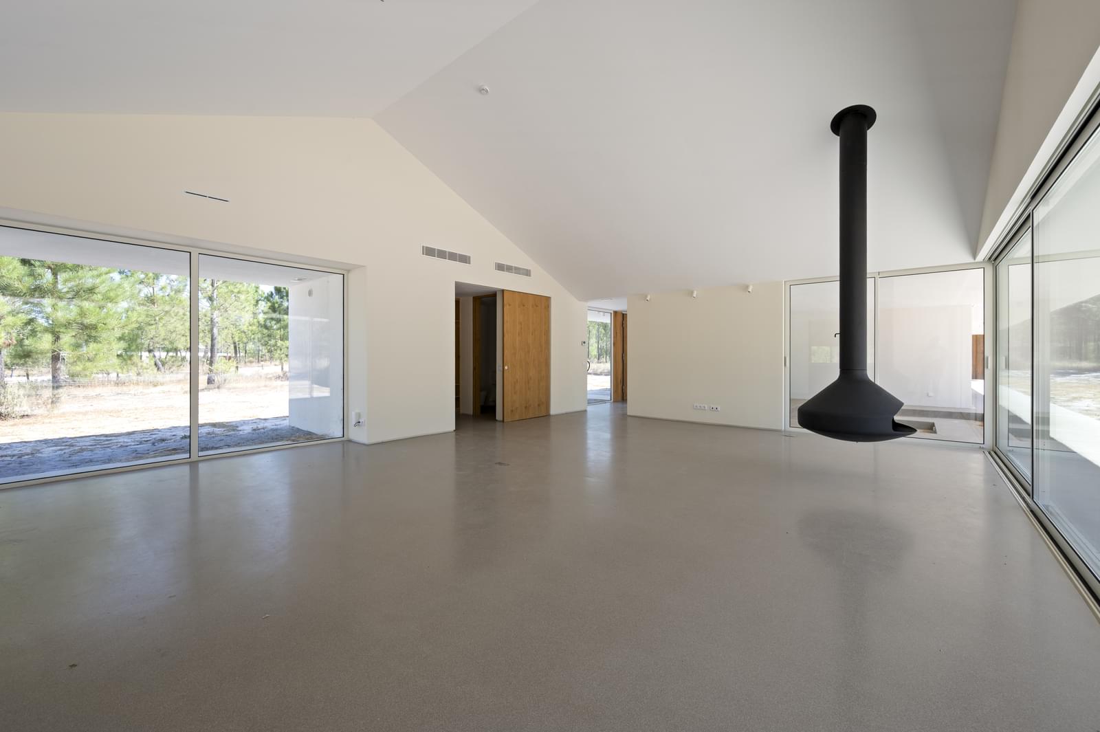 3 Bedroom Villa/Townhouse's Image 13