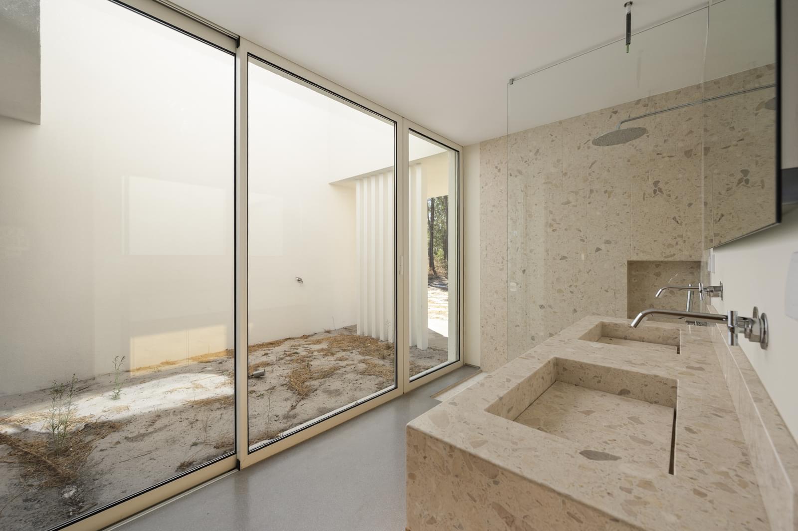 3 Bedroom Villa/Townhouse's Image 37