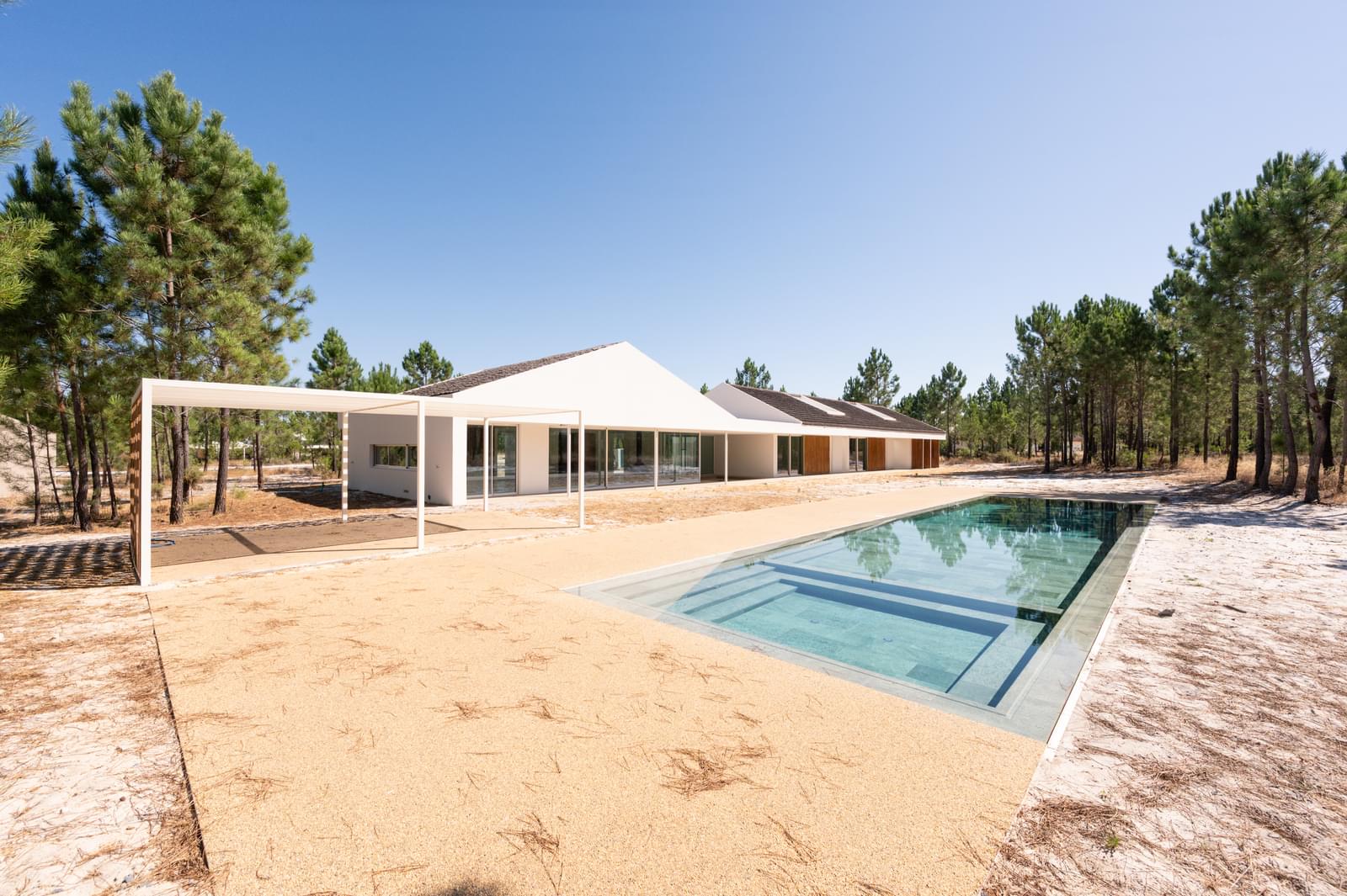 3 Bedroom Villa/Townhouse's Image 51