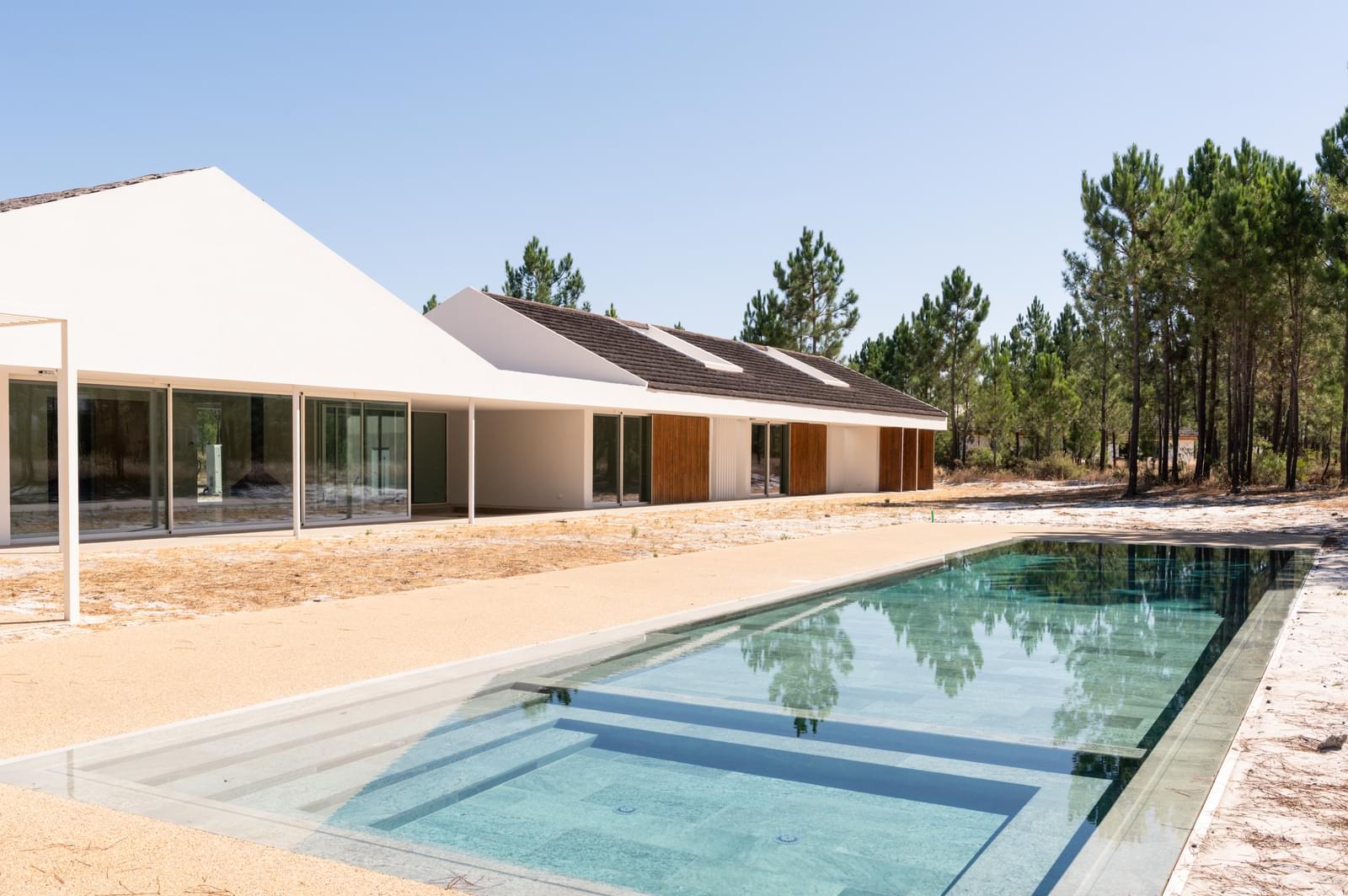3 Bedroom Villa/Townhouse's Image 52