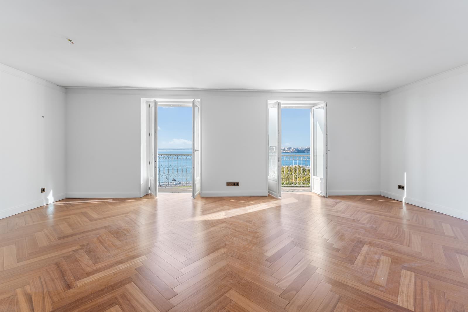 Apartamento T3 com vista, Chiado, Lisboa - Imagem 2