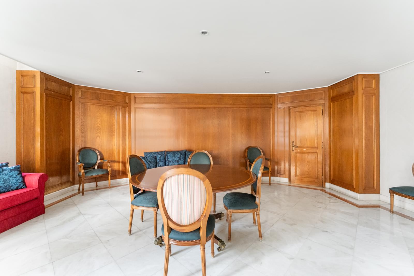 Apartamento T4 com vista, Campo Pequeno, Lisboa - Imagem 30