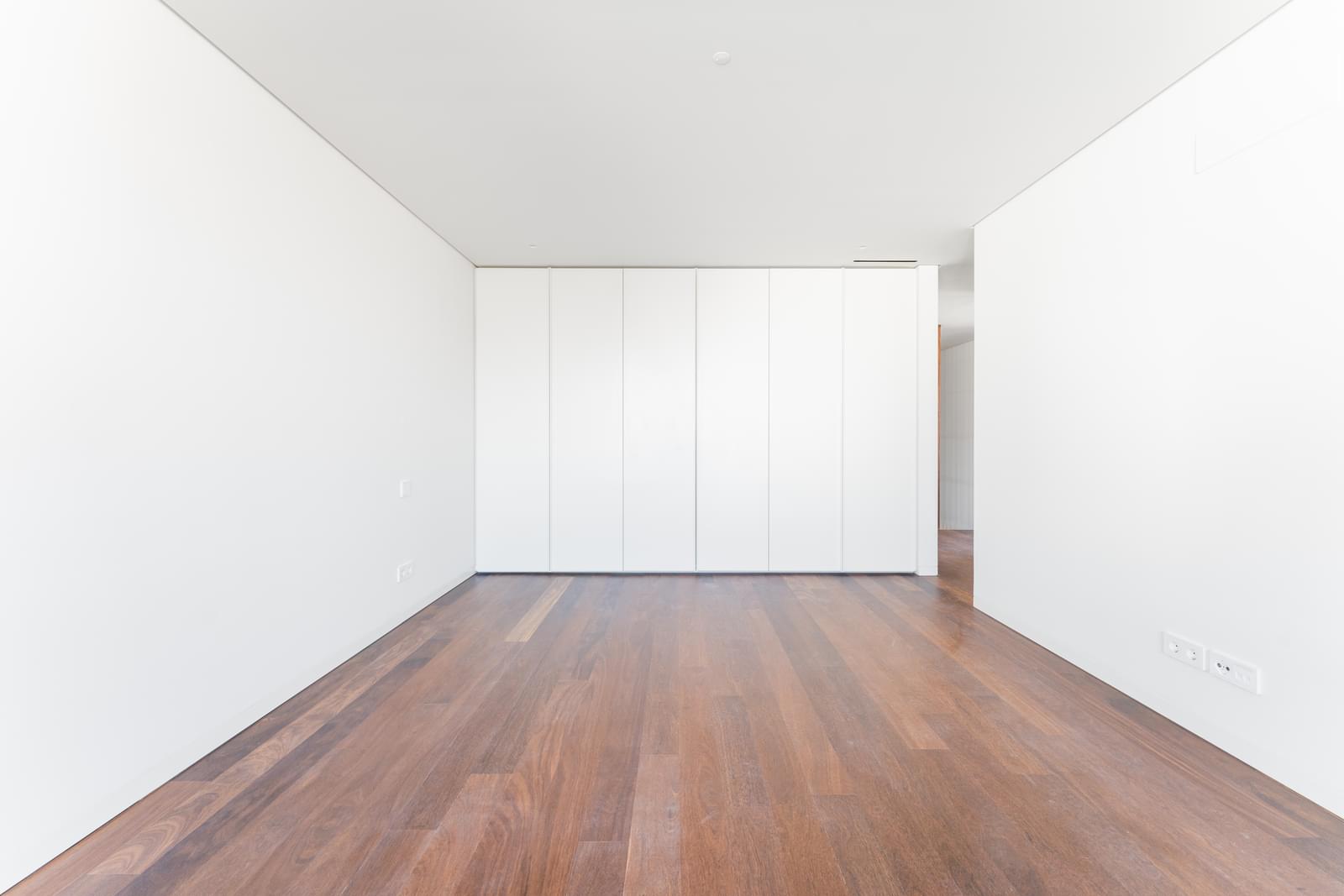 4 Bedroom Villa/Townhouse's Image 18