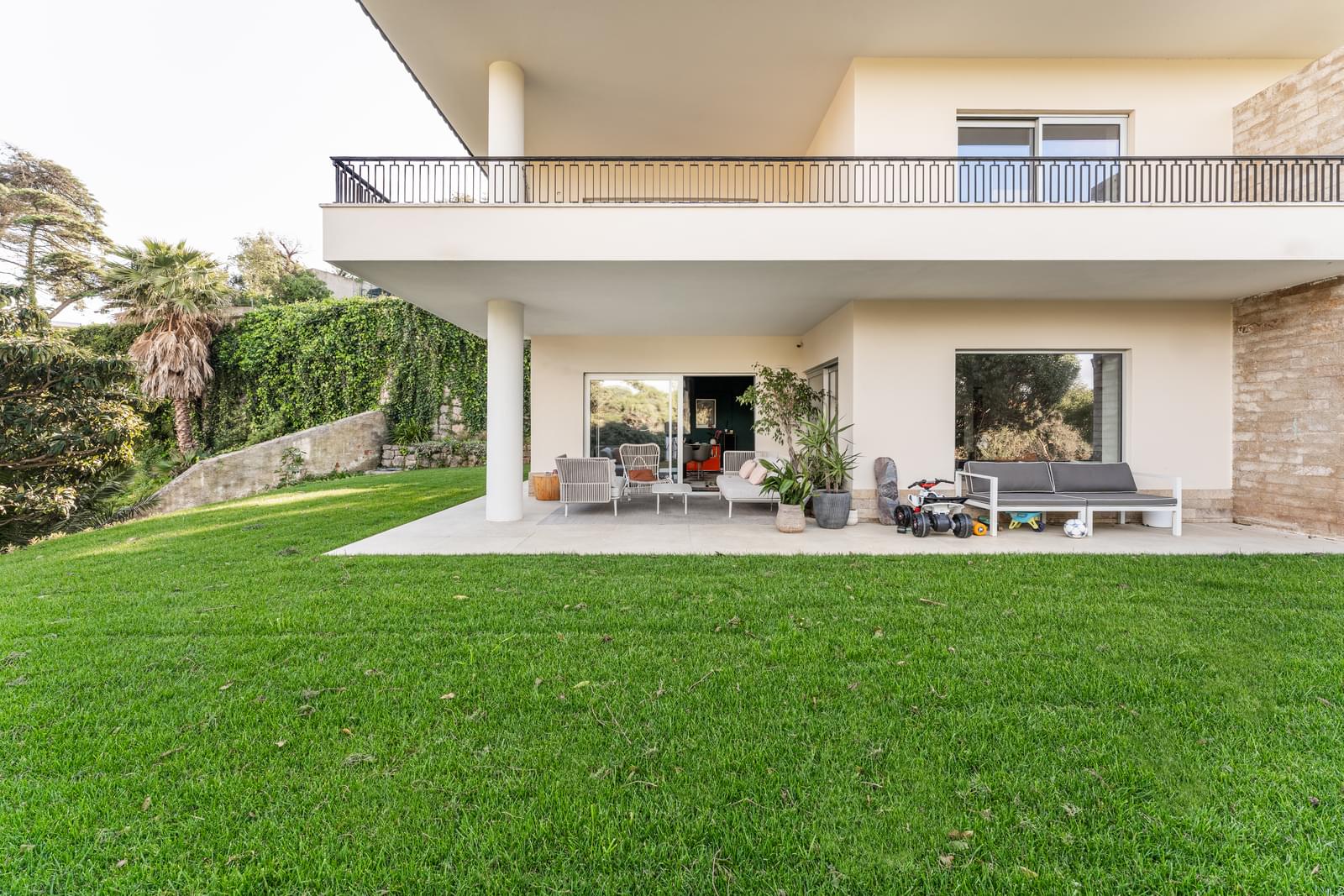 Moradia Isolada T5 com jardim, Estoril, Cascais - Imagem 15