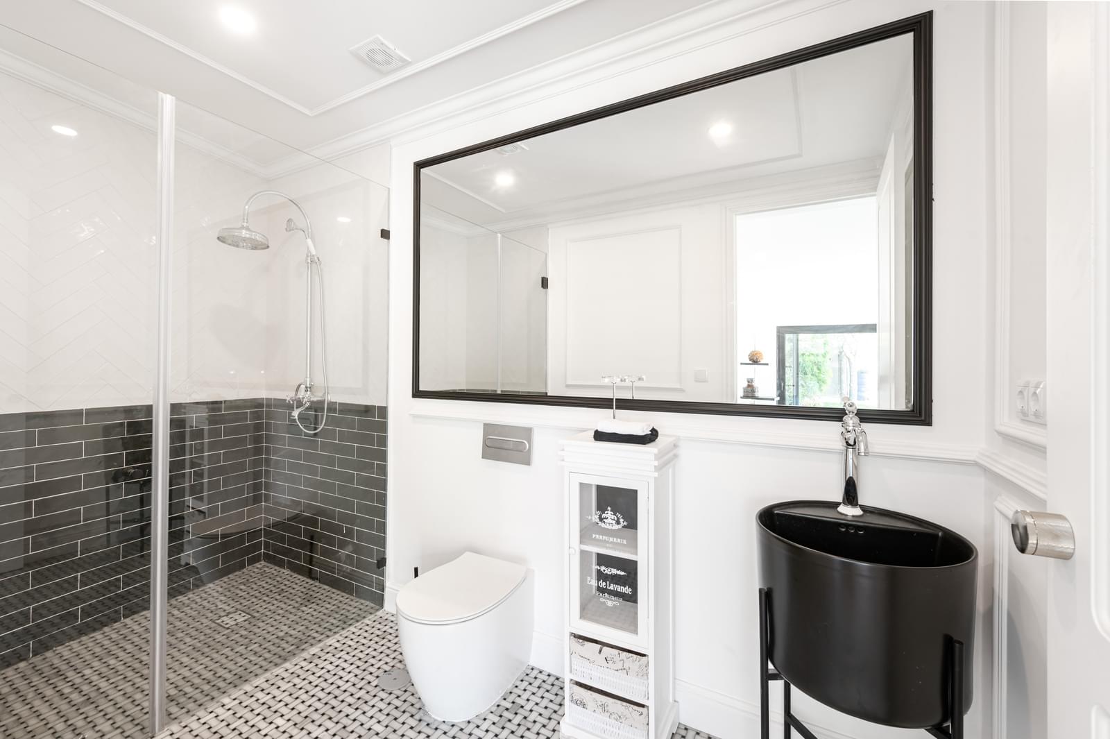 Moradia T3 + 1 com piscina, Centro Cascais, Cascais - Imagem 24