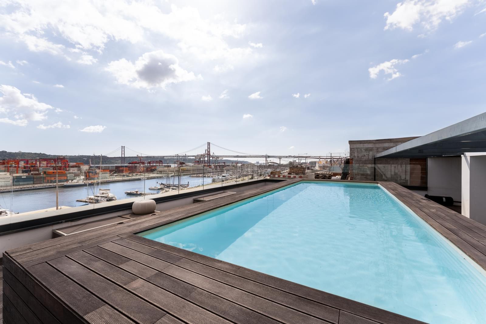 Apartamento T3 com piscina, Santos, Lisboa - Imagem 31