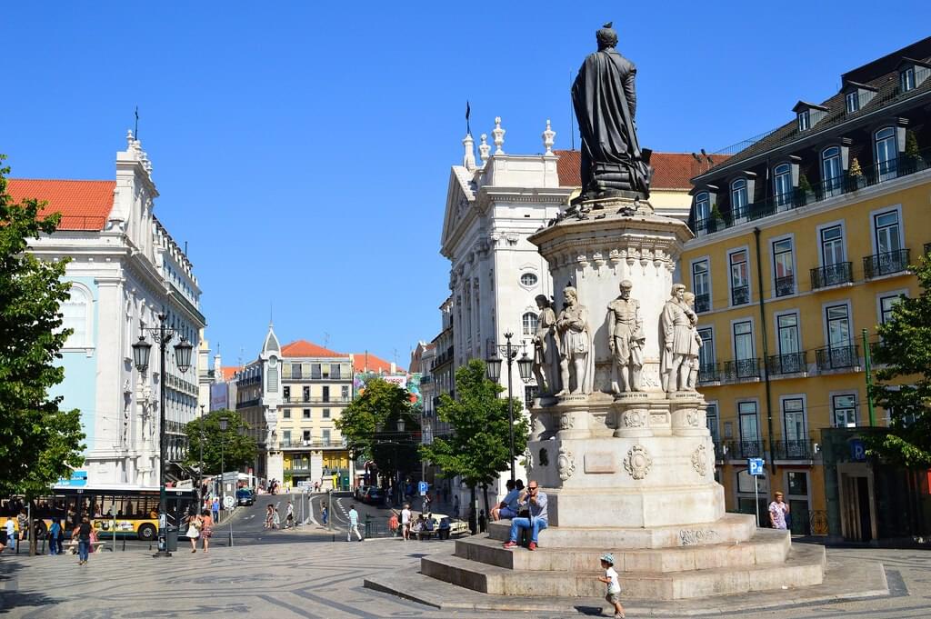 3 Bedroom Duplex with a view, Chiado, Lisboa 2843837456