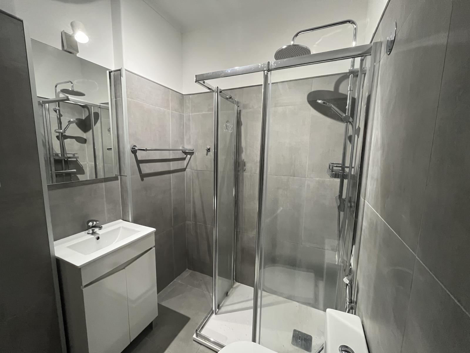 Apartamento T2 com varanda, Lisboa - Imagem 15