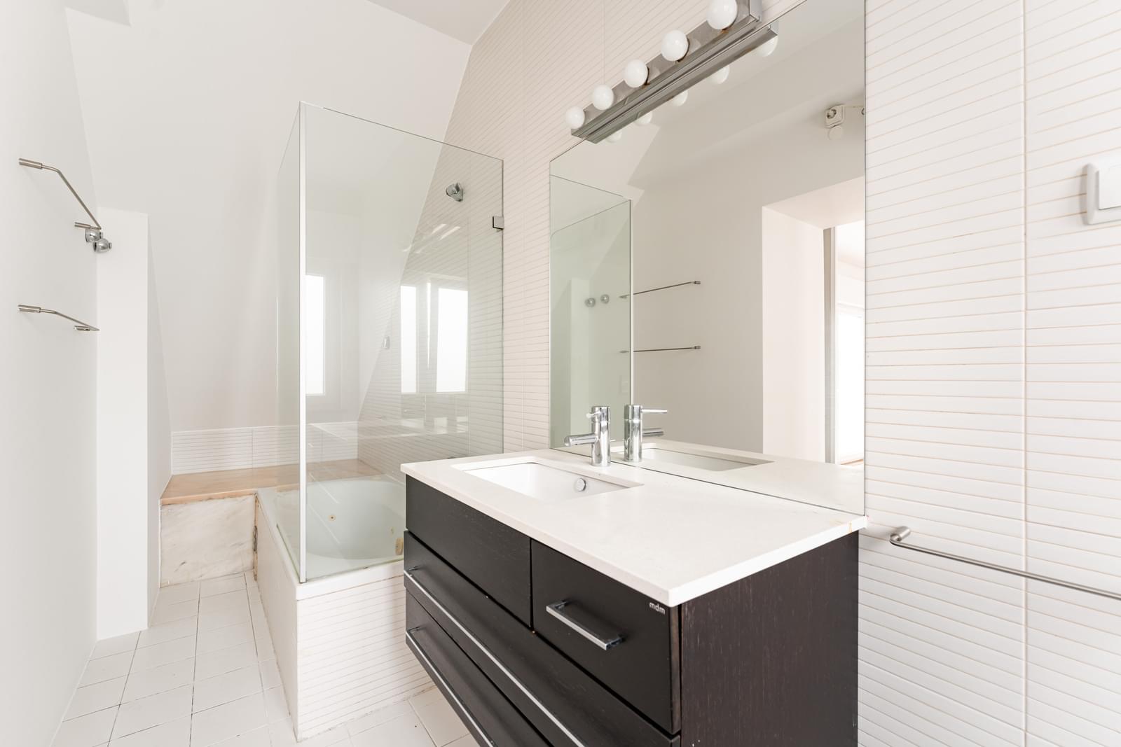 4 Bedroom Villa/Townhouse's Image 15