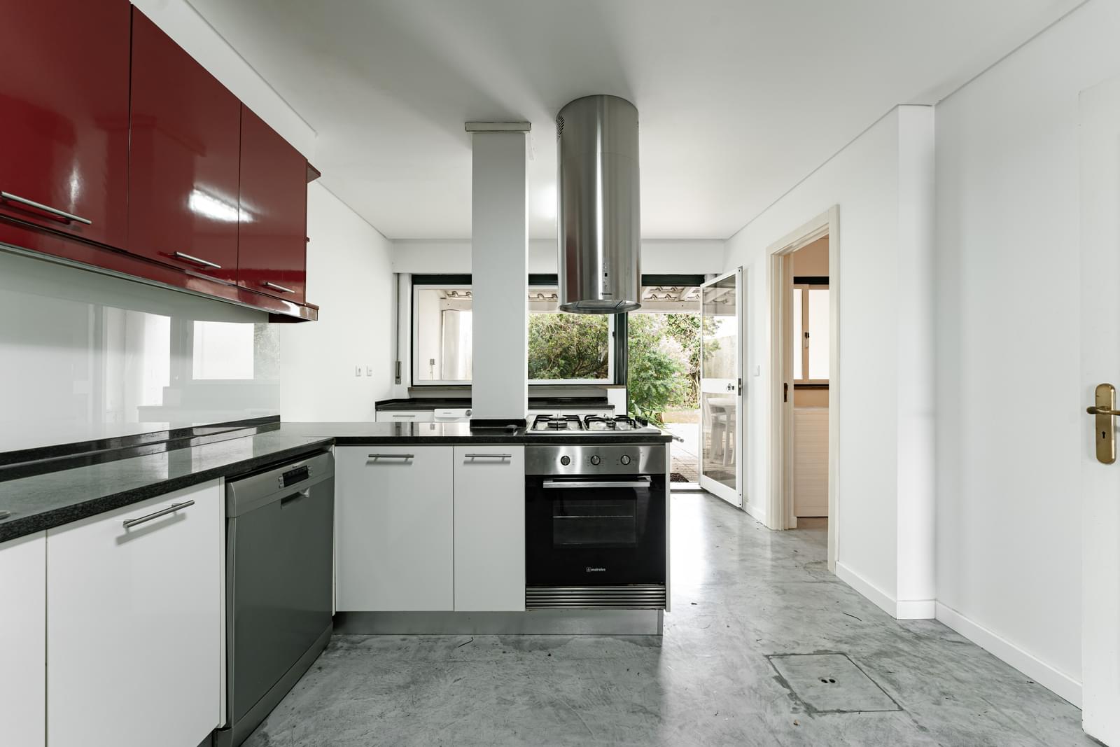 4 Bedroom Villa/Townhouse's Image 29