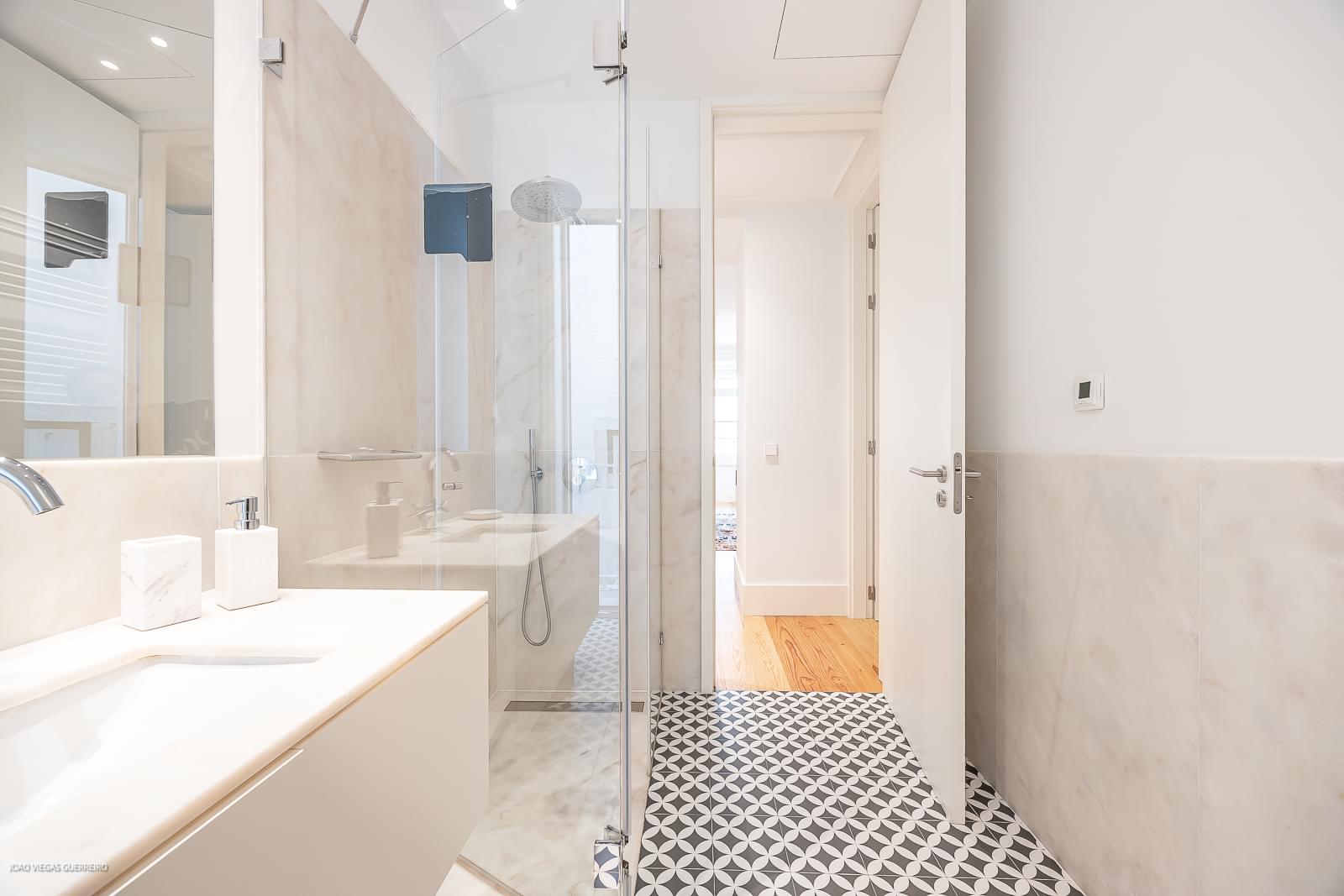 Apartamento T2 com estacionamento, Chiado, Lisboa - Imagem 18