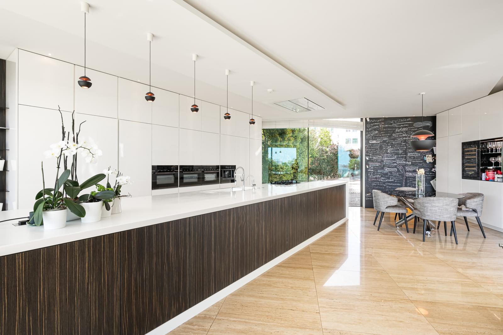 6 Bedroom Villa/Townhouse's Image 16