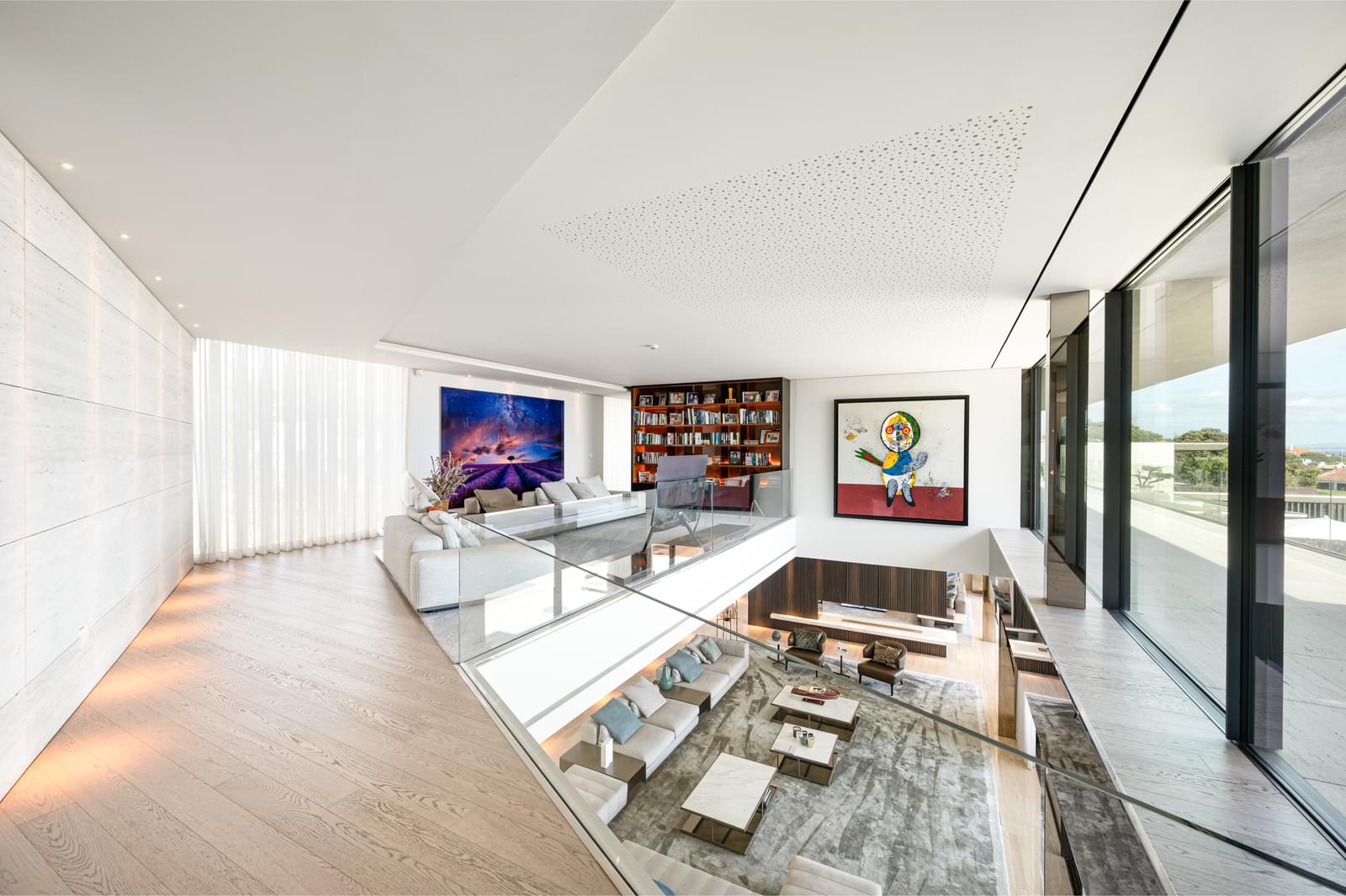6 Bedroom Villa/Townhouse's Image 19