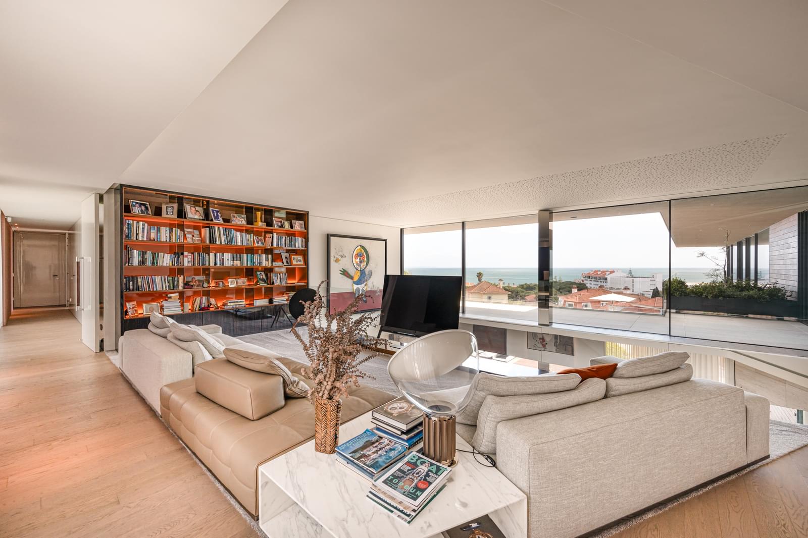 6 Bedroom Villa/Townhouse's Image 20