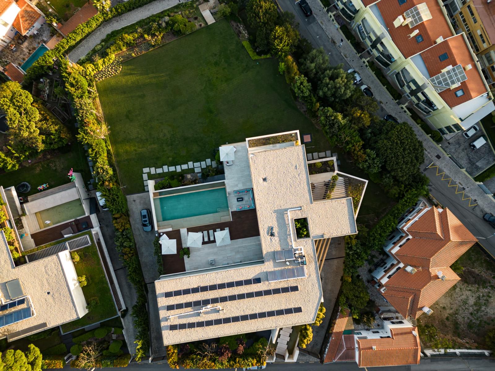 6 Bedroom Villa/Townhouse's Image 28