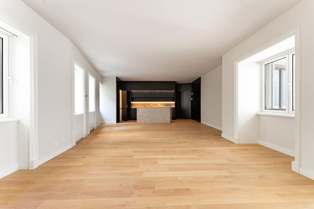 2 Bedroom Apartment with parking, Avenida da Liberdade, Lisboa 623231703