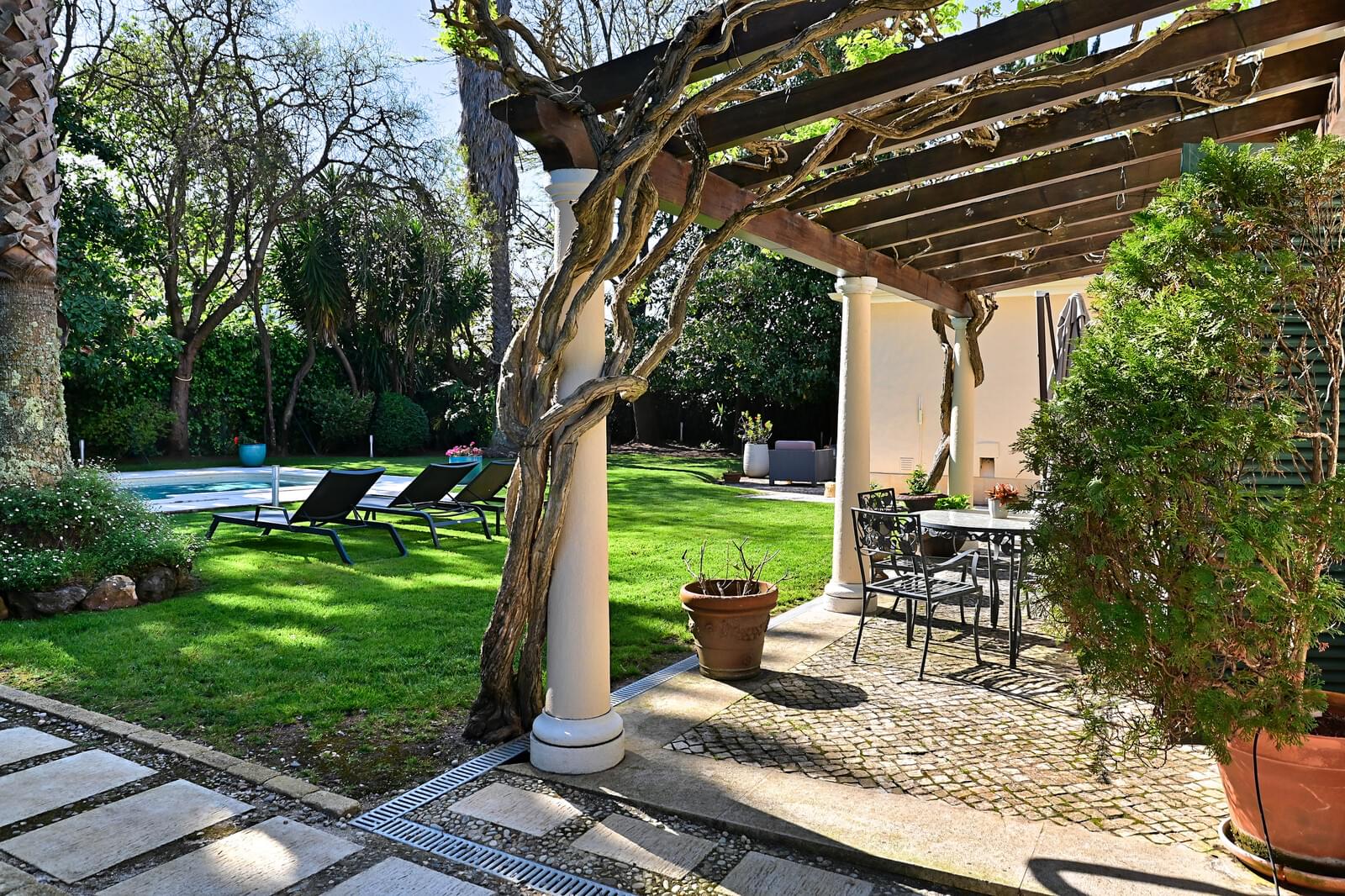 Moradia Isolada T5 com piscina, Birre, Cascais - Imagem 55