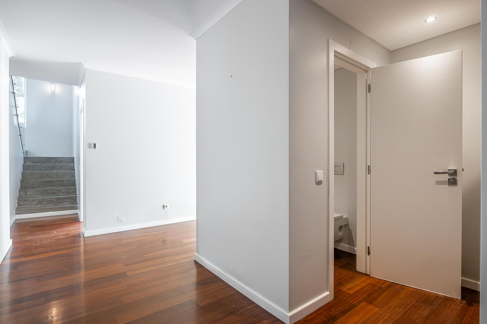 Moradia Isolada T5 com piscina, Cascais - Imagem 6