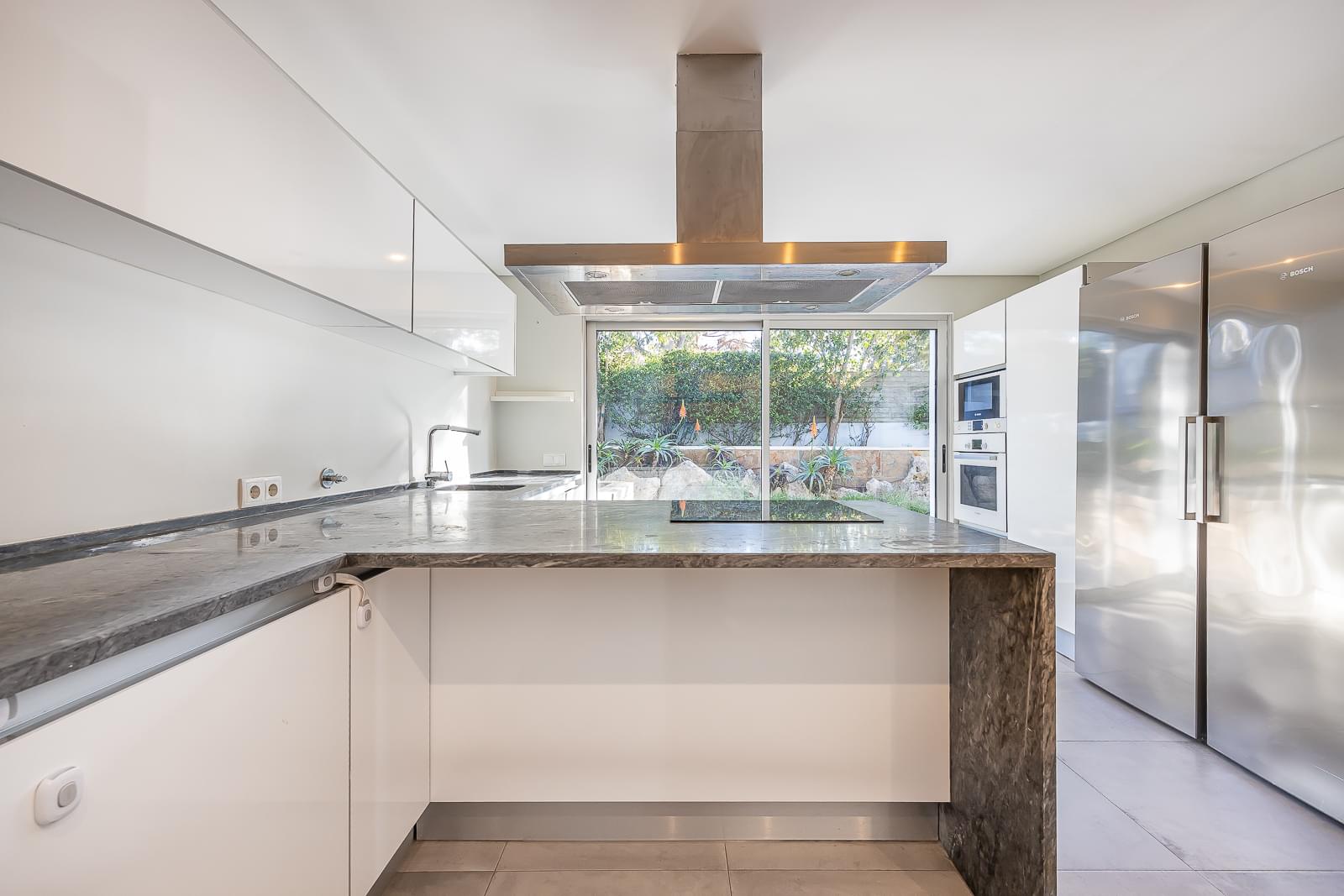 Moradia Isolada T5 com piscina, Cascais - Imagem 8