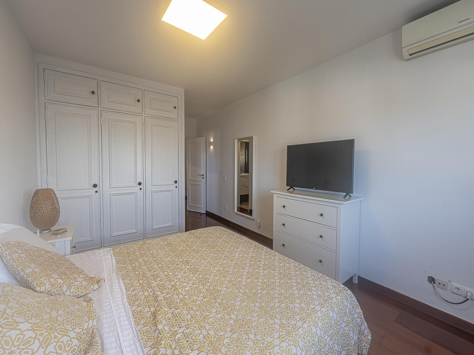 Apartamento T3 com piscina, Cascais - Imagem 19