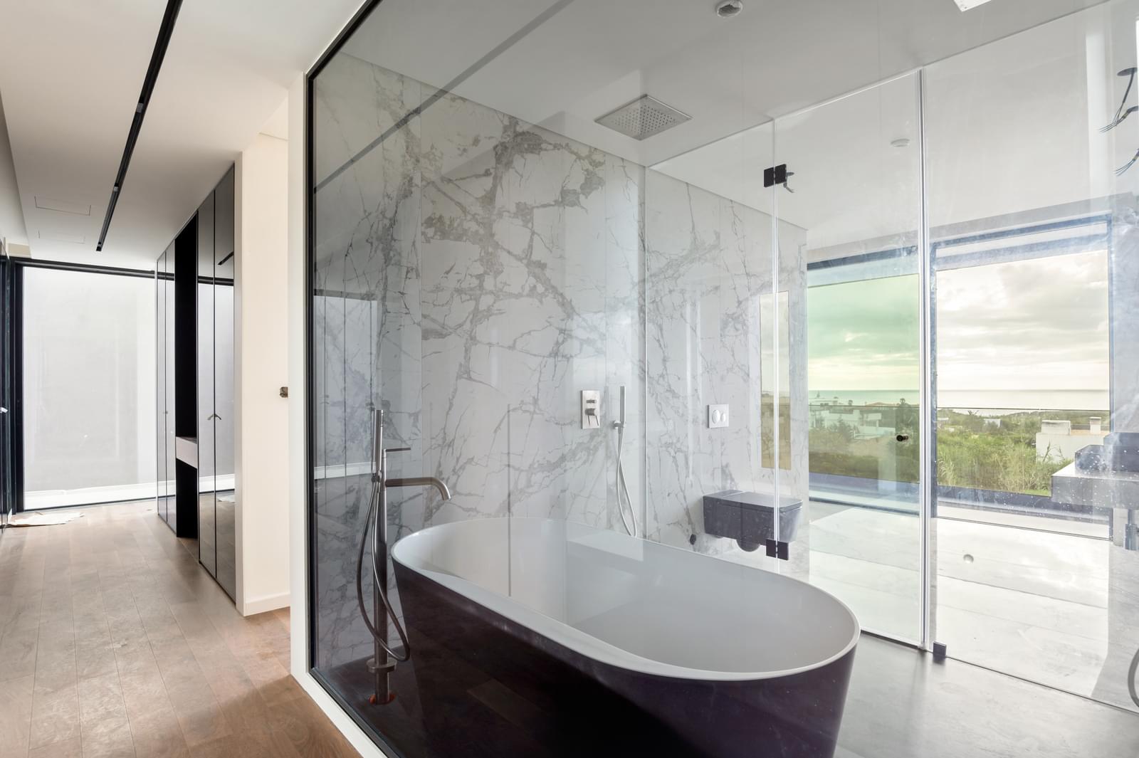 3 Bedroom Villa/Townhouse's Image 17