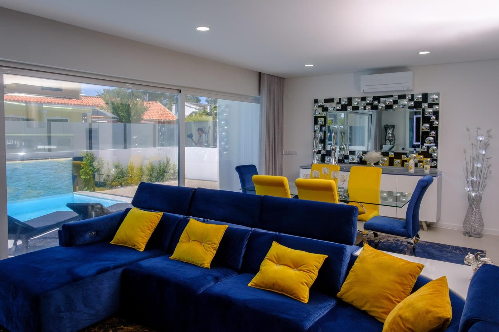 Moradia Isolada T4 com piscina, Aroeira, Almada - Imagem 17