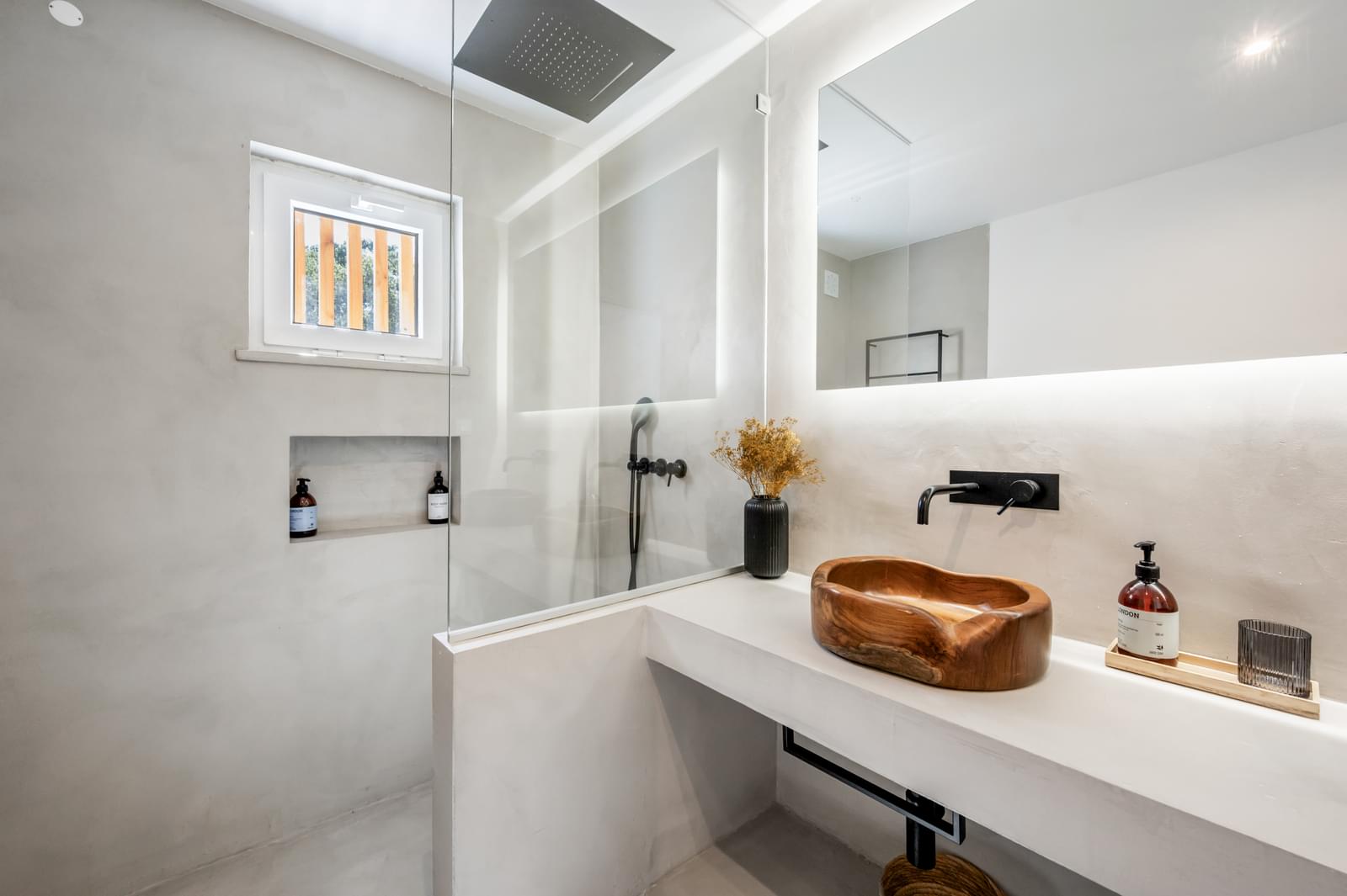 3 Bedroom Villa/Townhouse's Image 27
