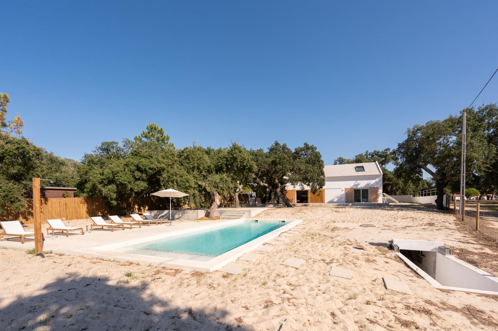 3 Bedroom Villa/Townhouse's Image 49