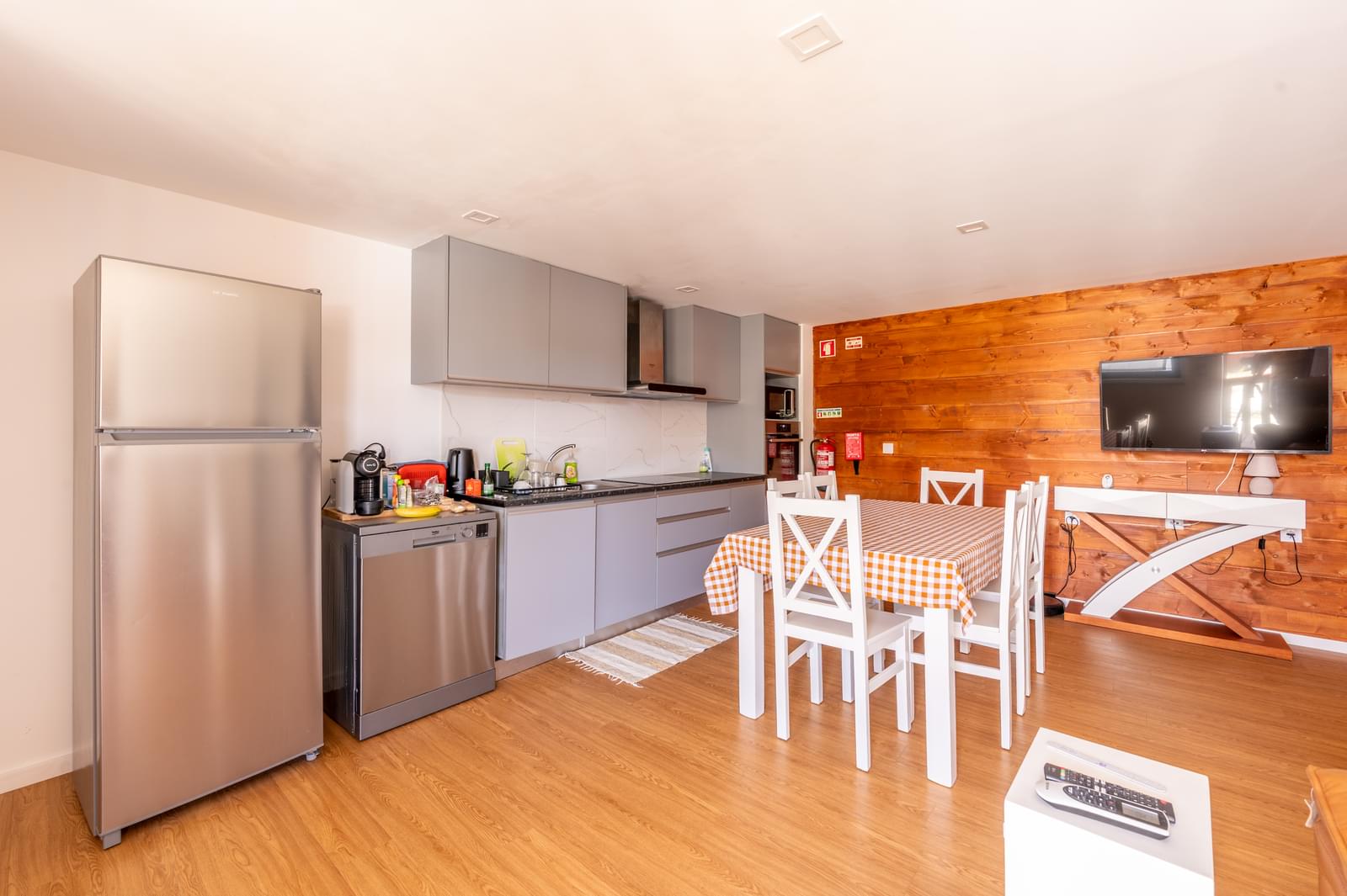 Moradia Isolada T2 com piscina, Melides, Grandola - Imagem 22