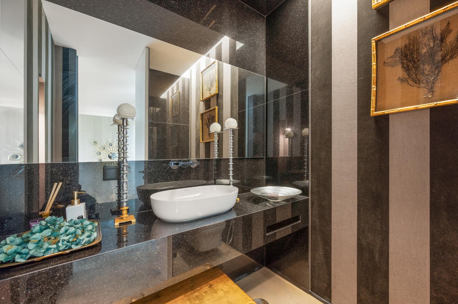 Moradia T4 + 1 com piscina, Guincho, Cascais - Imagem 22