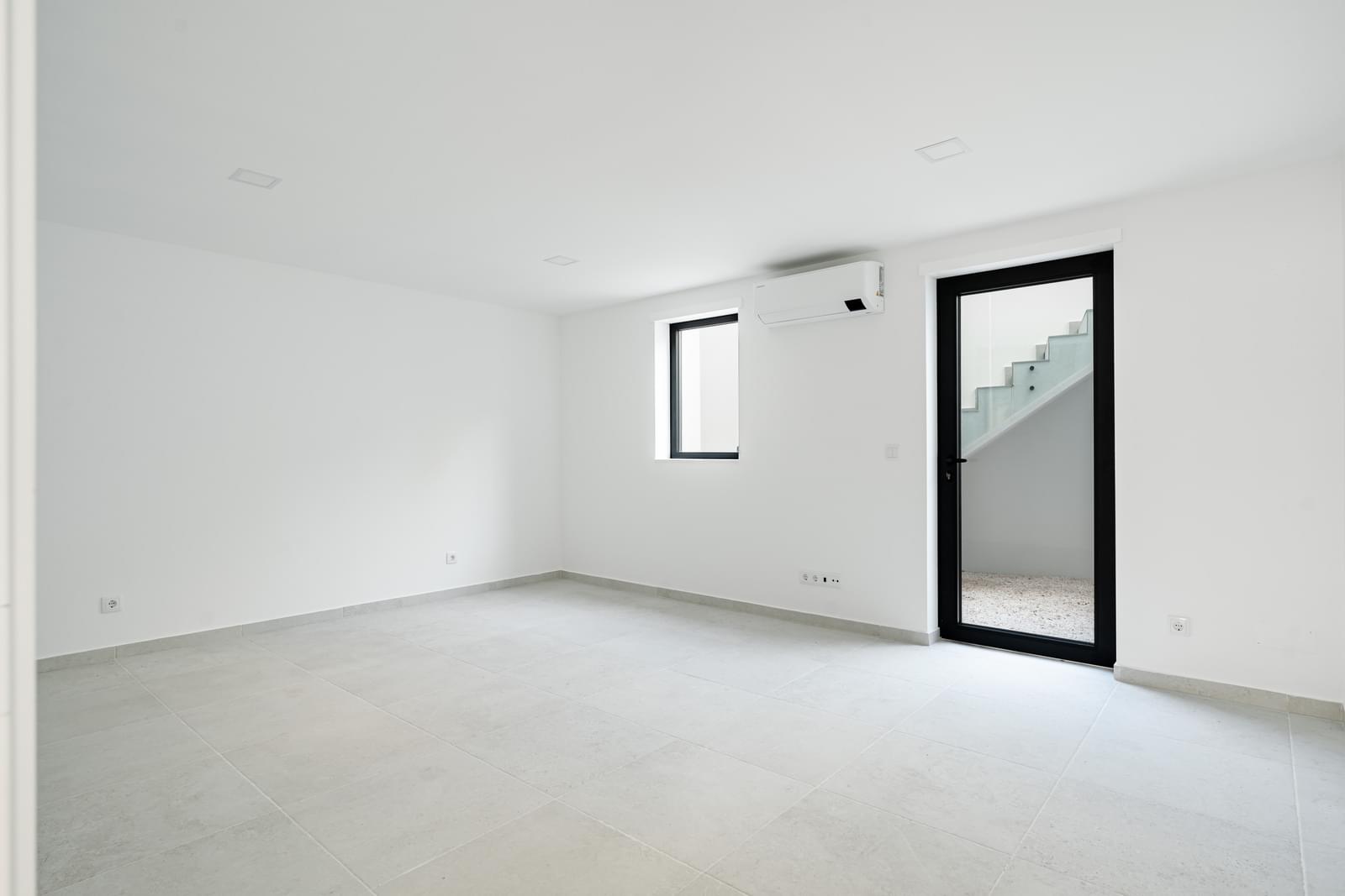 Moradia T5 + 2 com piscina, Birre, Cascais - Imagem 30