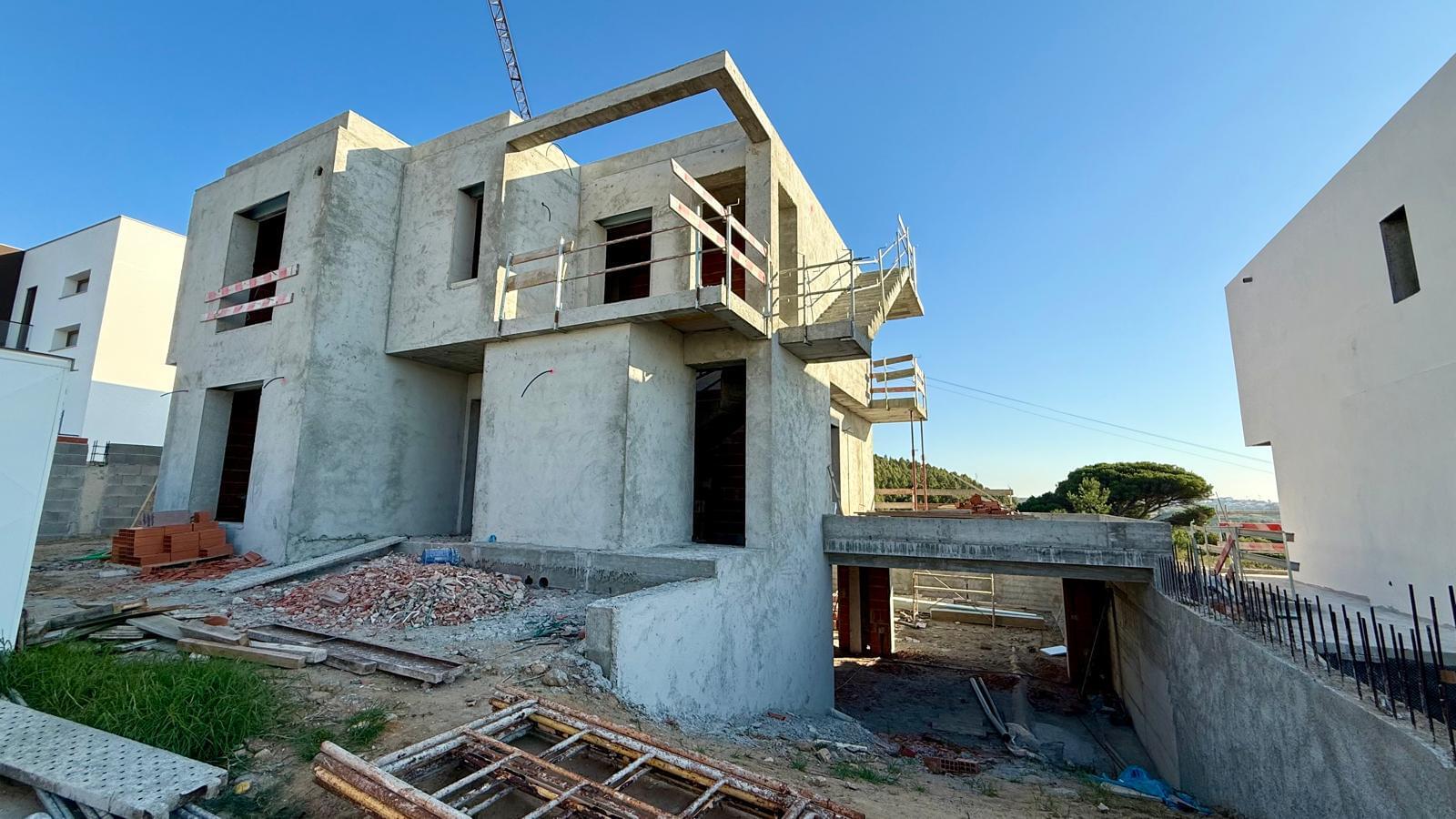 Moradia Isolada T4 com piscina, Peniche - Imagem 1