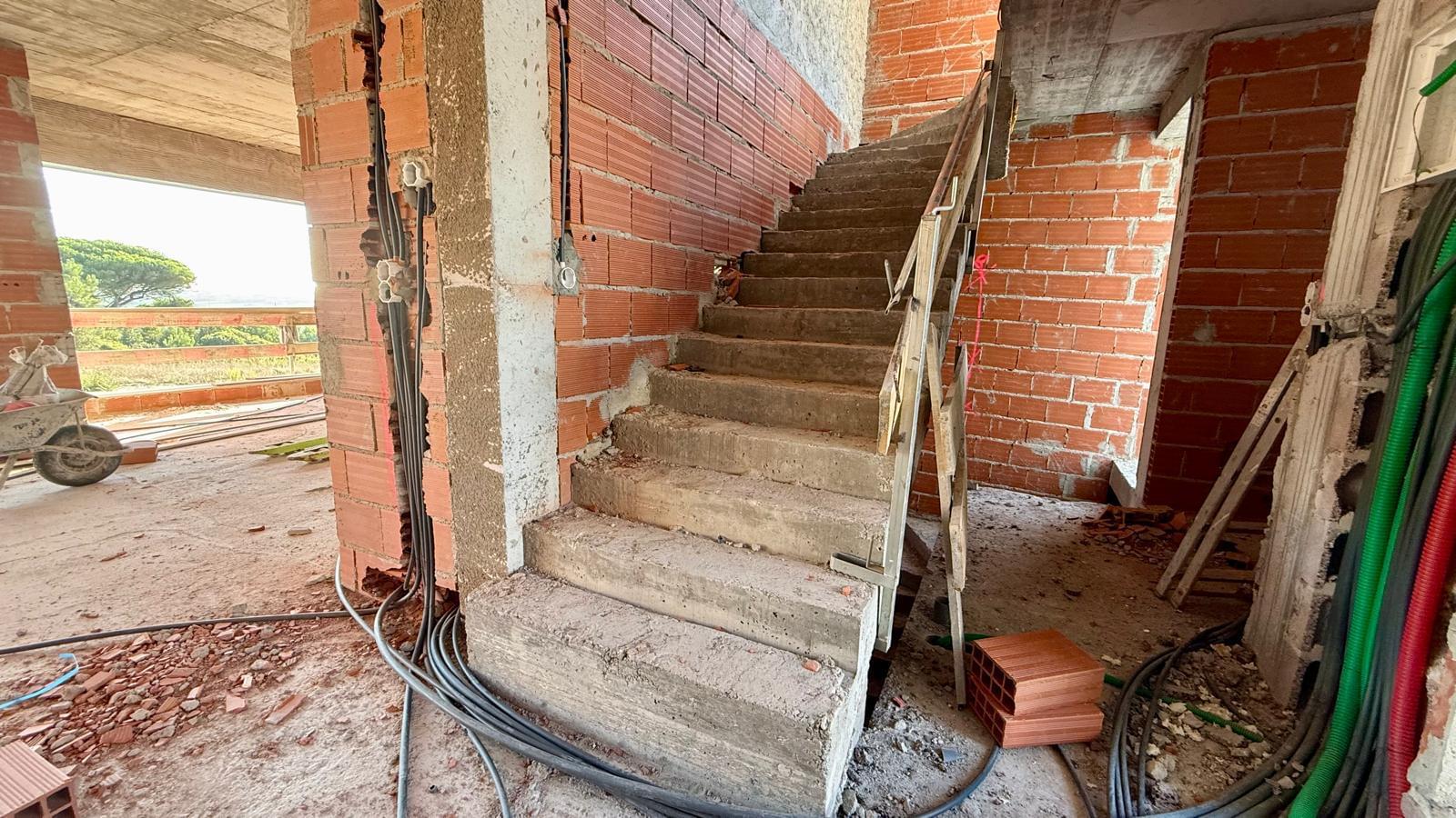 Moradia Isolada T4 com piscina, Peniche - Imagem 8