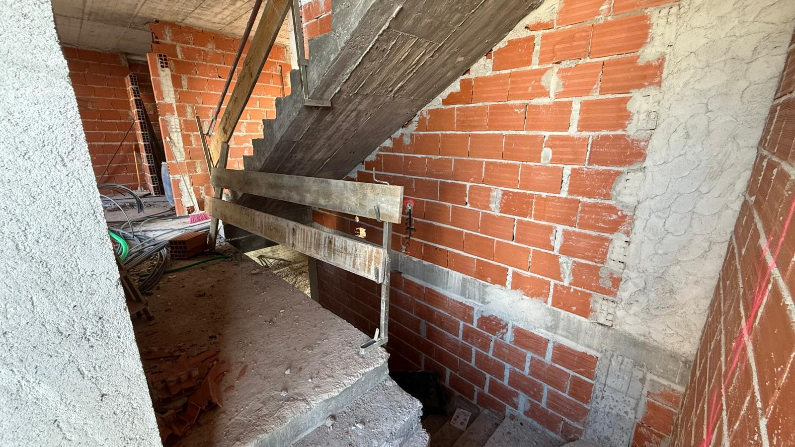 Moradia Isolada T4 com piscina, Peniche - Imagem 13