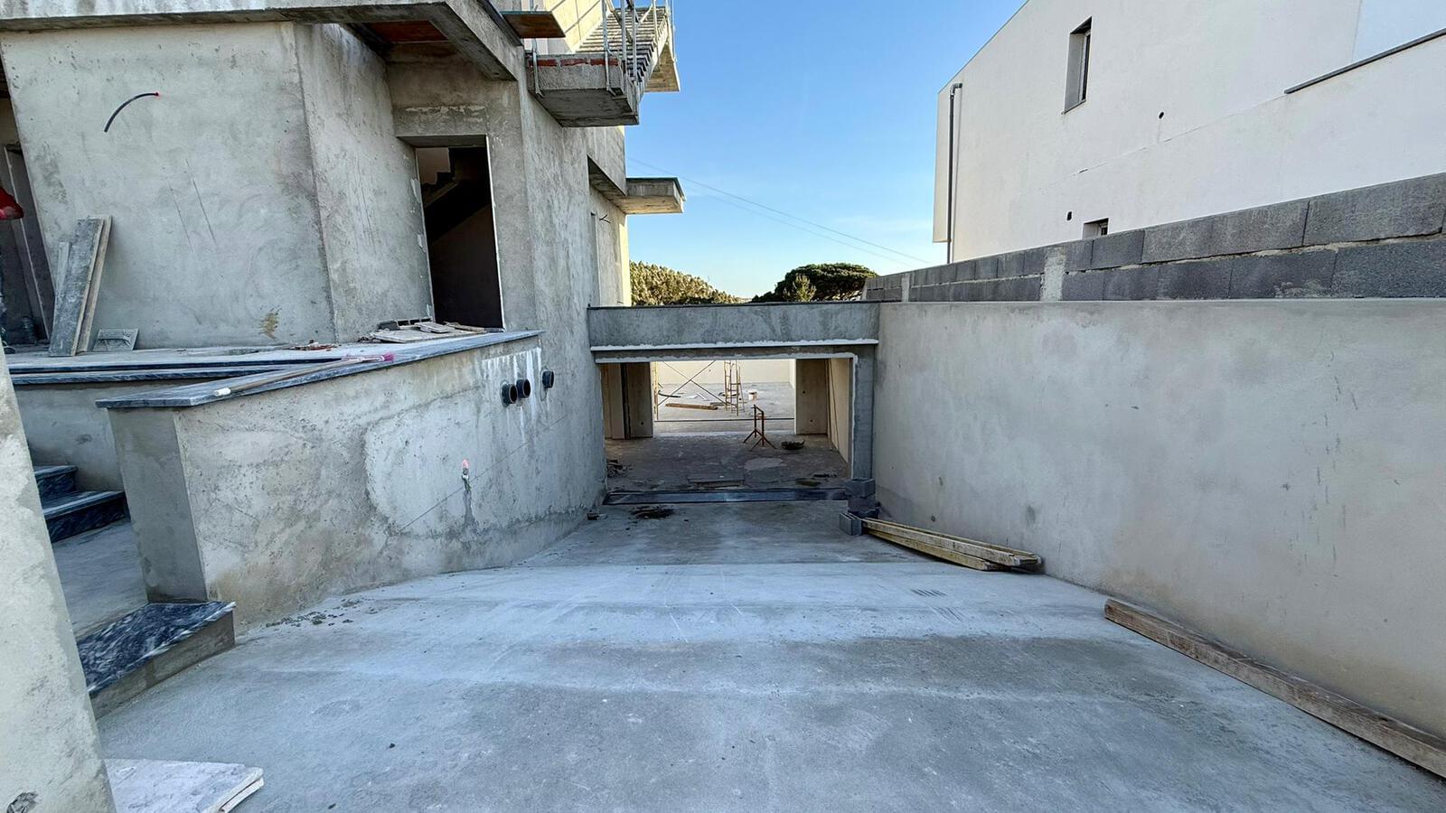 4 Bedroom Villa/Townhouse's Image 3
