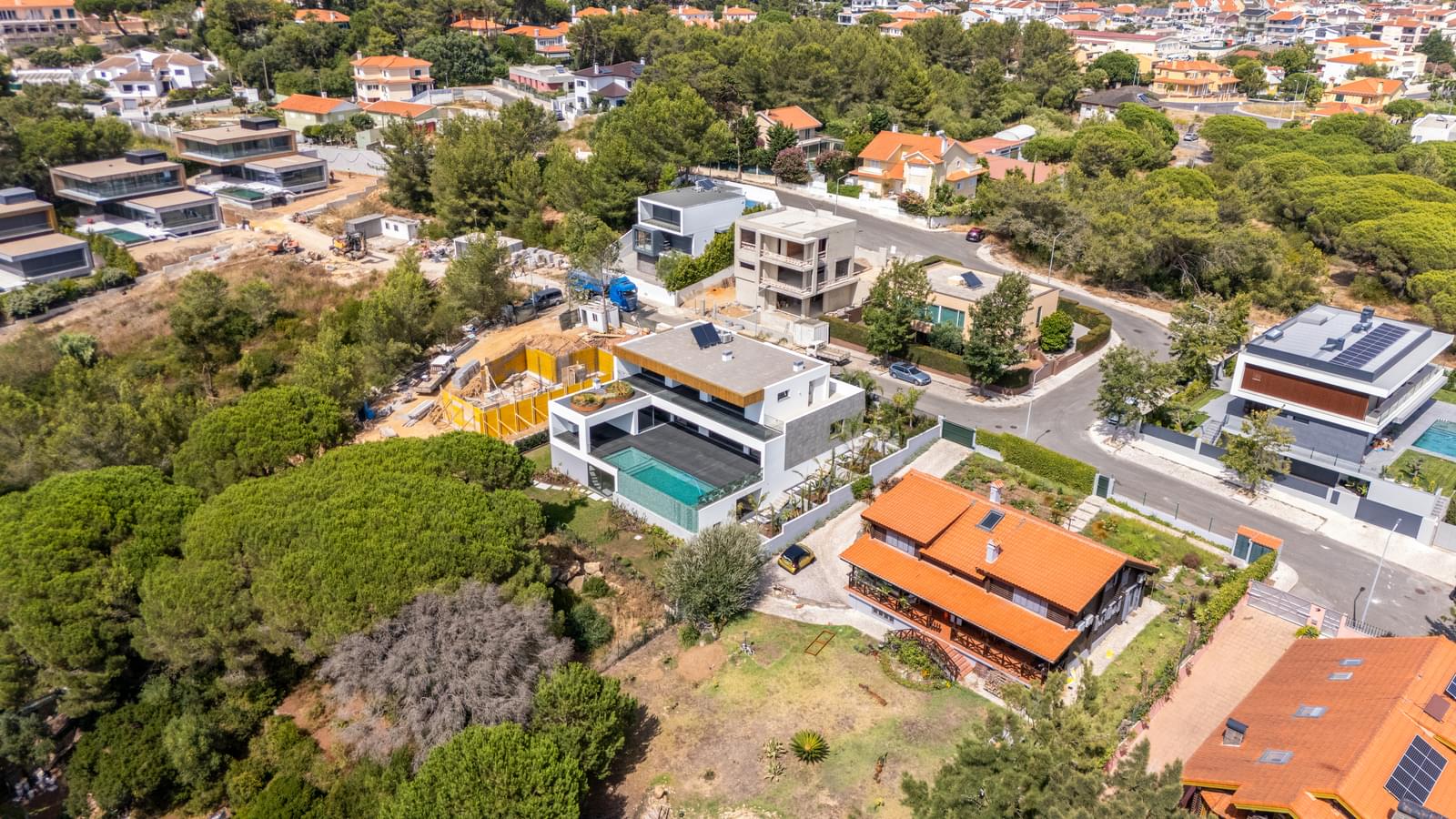 Moradia Isolada T5 + 2 com piscina, Abuxarda, Cascais - Imagem 46