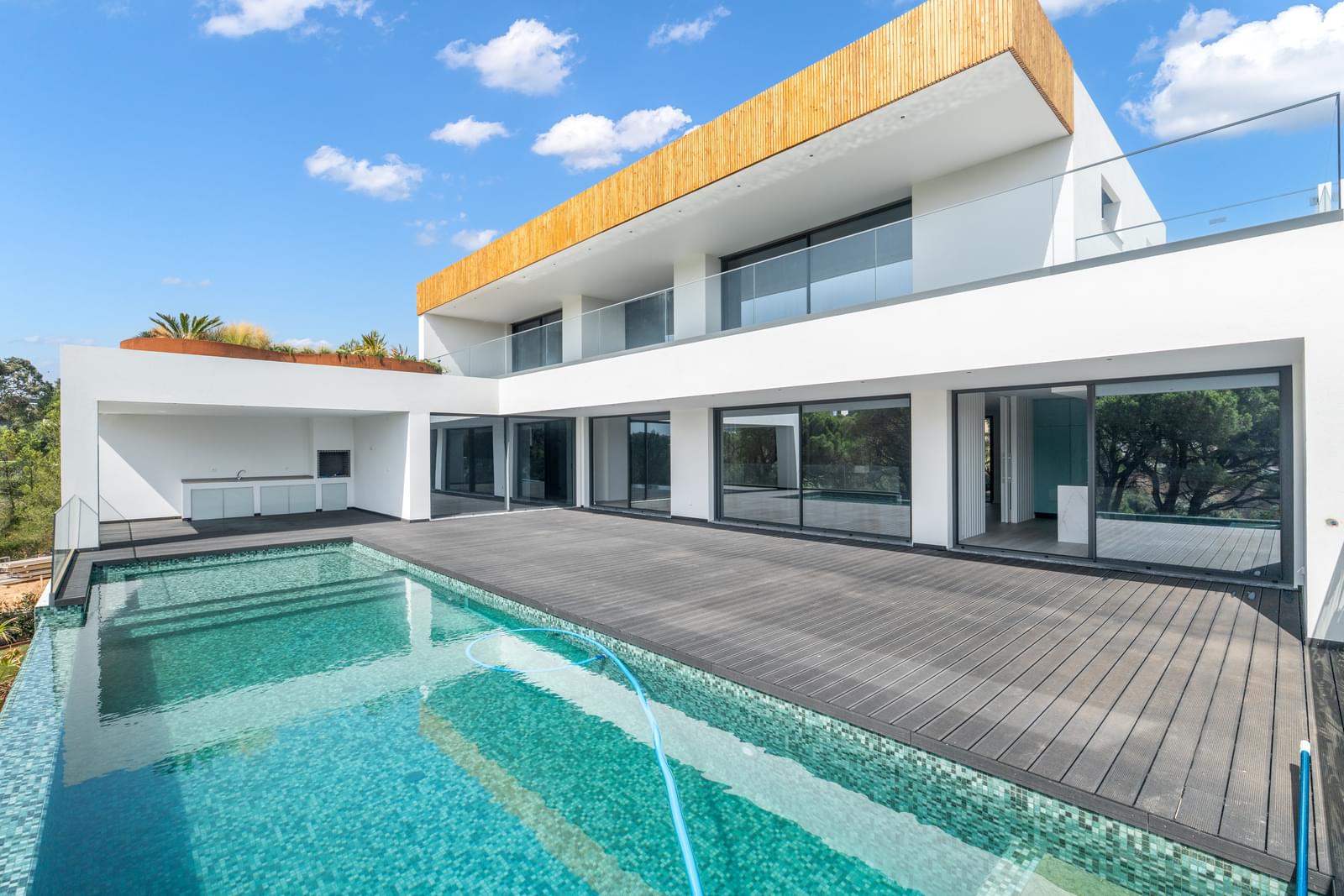 Moradia Isolada T5 + 2 com piscina, Abuxarda, Cascais - Imagem 1