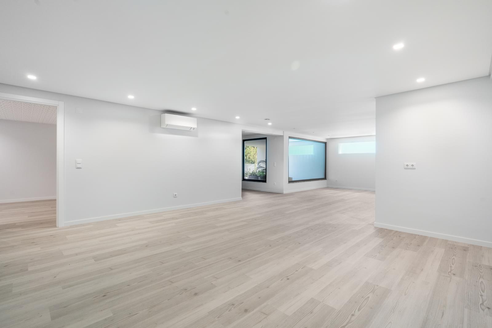 Moradia Isolada T5 + 2 com piscina, Abuxarda, Cascais - Imagem 25