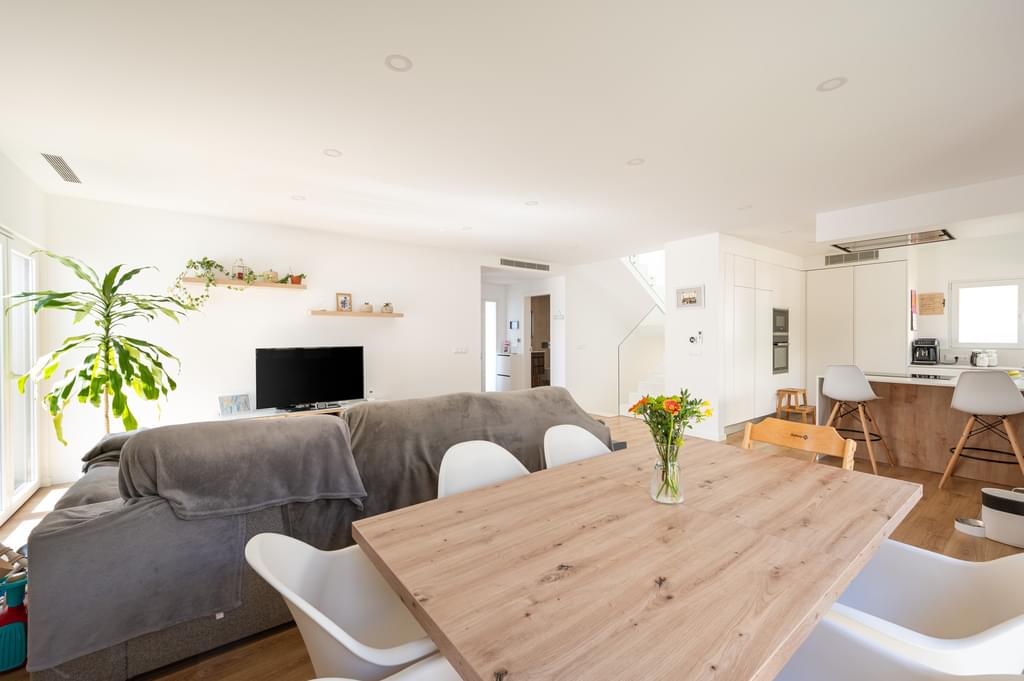 4 Bedroom House with parking, Famões, Odivelas 1326907448