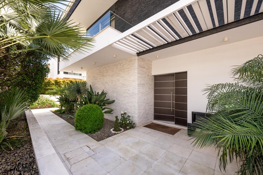 3 Bedroom Detached house with swimming pool, Parque dos Poetas, Oeiras 3554848386