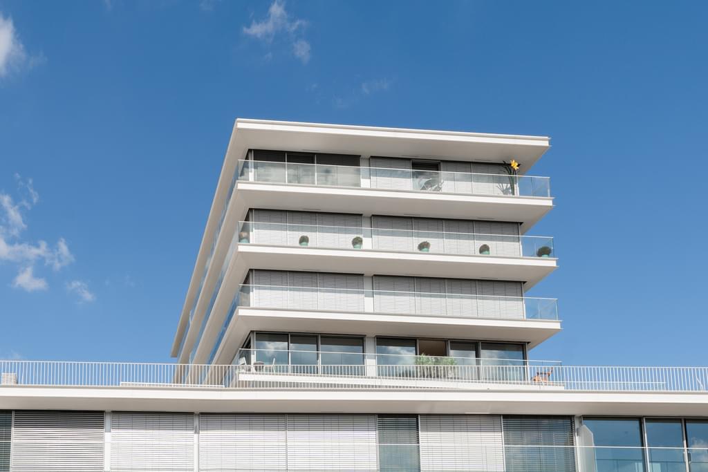 4 Bedroom Apartment with parking, Sete Rios, Lisboa 3766842328