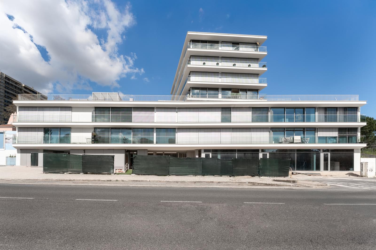 Apartamento T4 com estacionamento, Sete Rios, Lisboa - Imagem 4